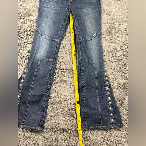 Harley-Davidson Women’s Flare Jeans Size 10 Embellished Snap Leg Moto Denim - Picture 8 of 14